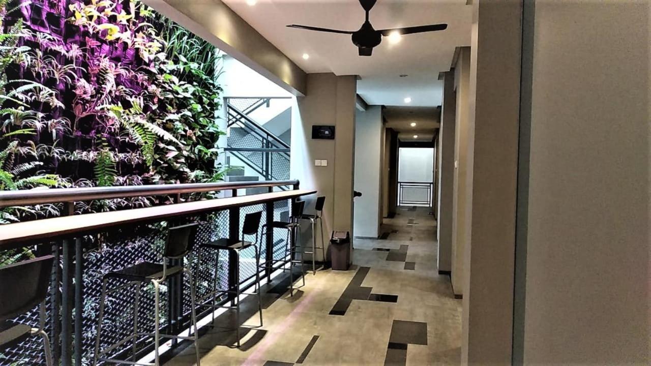 Reddoorz Plus Near Radio Dalam 3 Τζακάρτα Εξωτερικό φωτογραφία