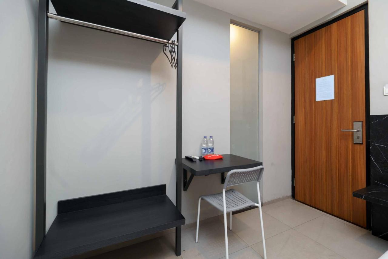 Reddoorz Plus Near Radio Dalam 3 Τζακάρτα Εξωτερικό φωτογραφία