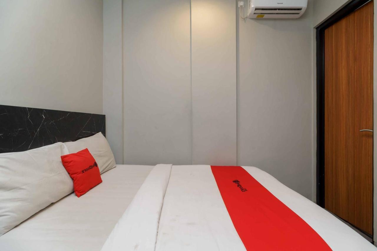 Reddoorz Plus Near Radio Dalam 3 Τζακάρτα Εξωτερικό φωτογραφία
