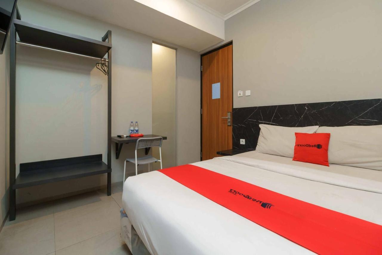 Reddoorz Plus Near Radio Dalam 3 Τζακάρτα Εξωτερικό φωτογραφία