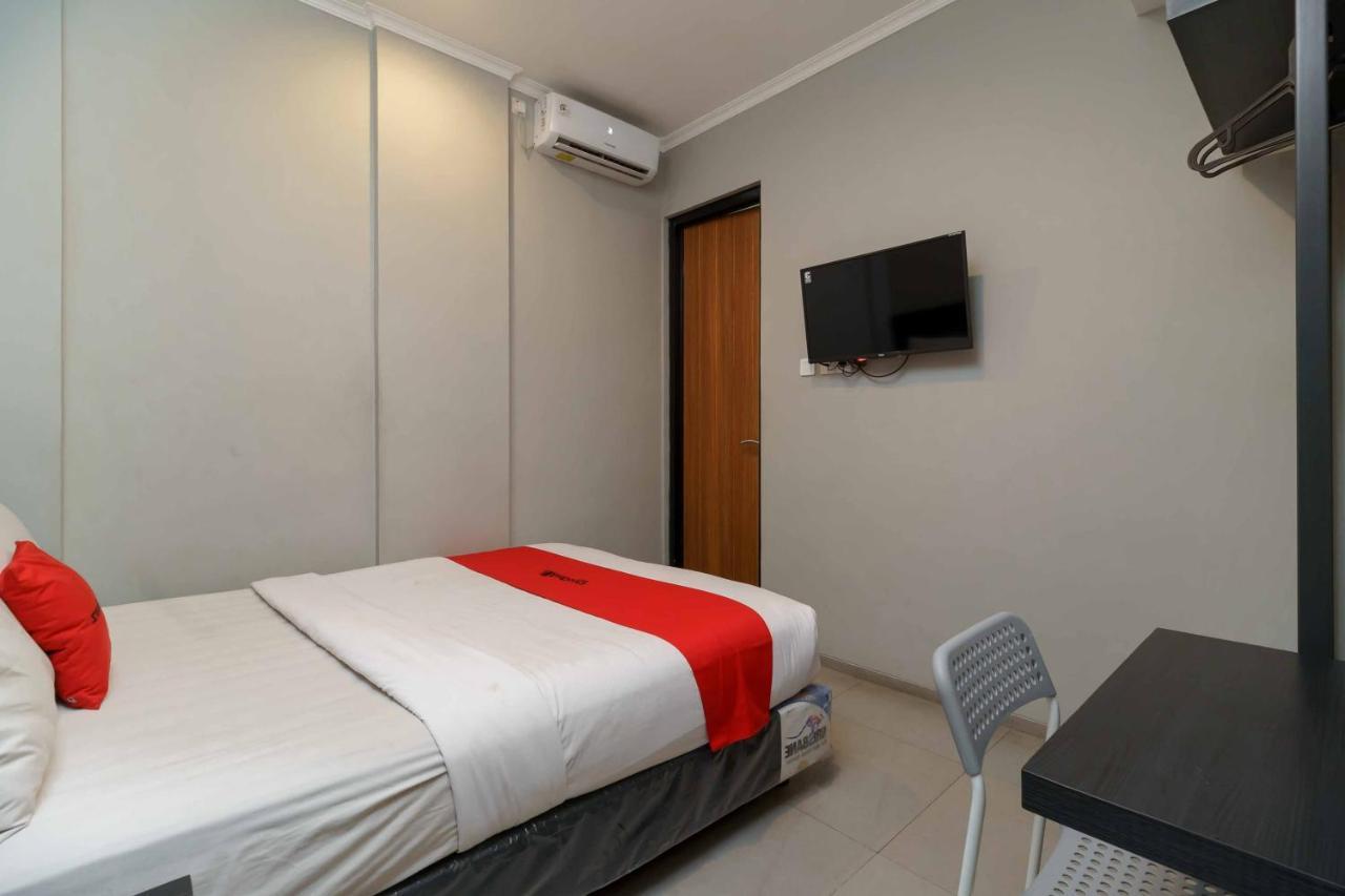 Reddoorz Plus Near Radio Dalam 3 Τζακάρτα Εξωτερικό φωτογραφία
